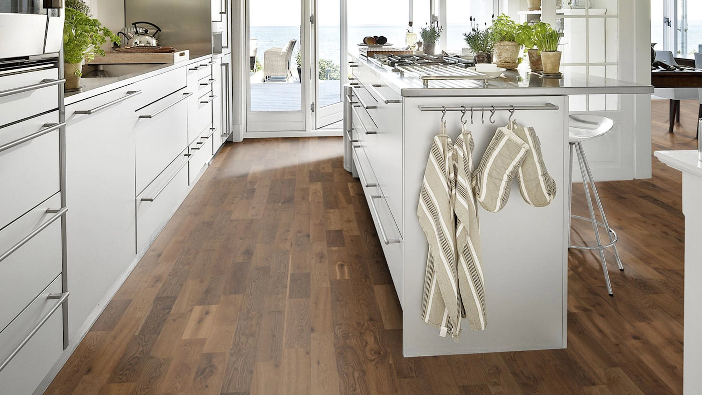Kahrs Lumen 200mm x 2423mm Hardwood Plank Oak Glow
