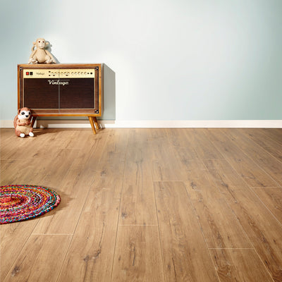 Lifestyle Floors Chelsea Extra 192mm x 1260mm Laminate Plank Glamour Oak