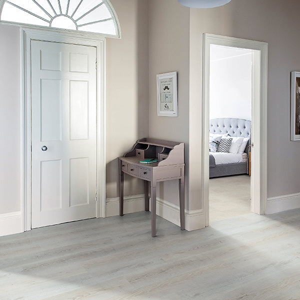 Sierra LVT Habitana 184.2mm x 1219.2mm Whitewashed Oak Vinyl Plank