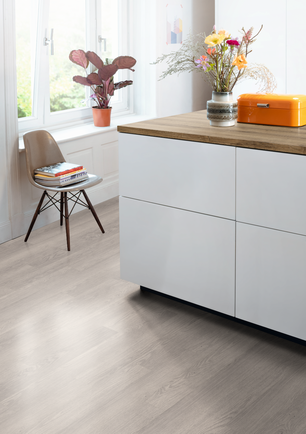 Egger NatureSense Aqua 8MM 135mm x 1292mm Laminate Plank Grey Baronia Oak