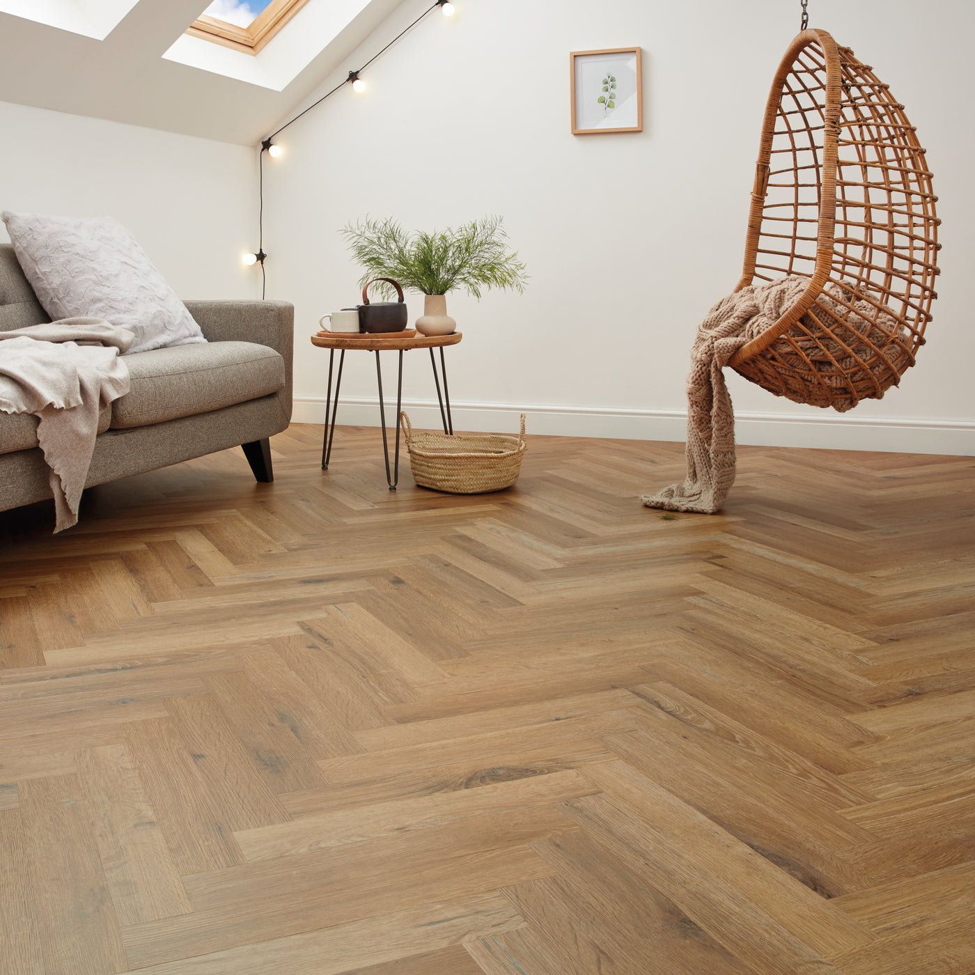 Karndean Knight Tile Herringbone 76mm x 457mm Vinyl Plank