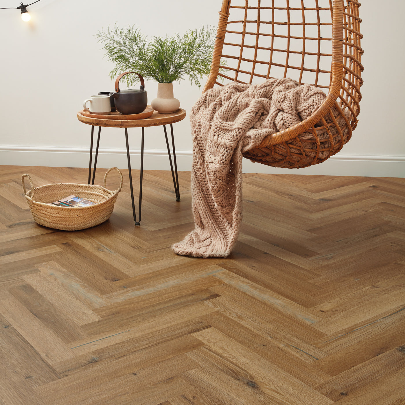 Karndean Knight Tile Herringbone 76mm x 457mm Vinyl Plank